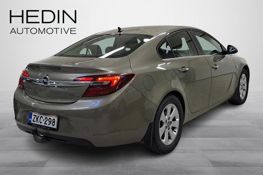Opel Insignia vaihtoauto