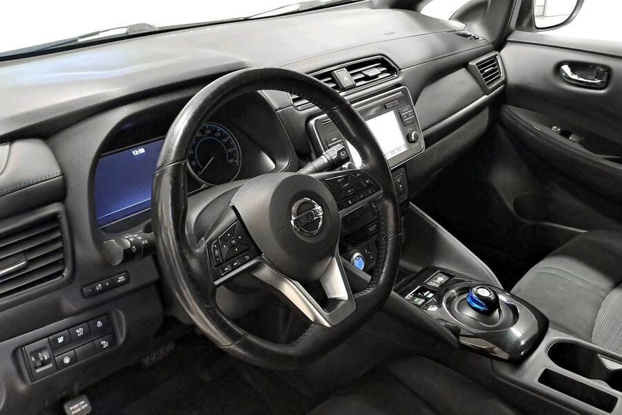 Nissan Leaf vaihtoauto