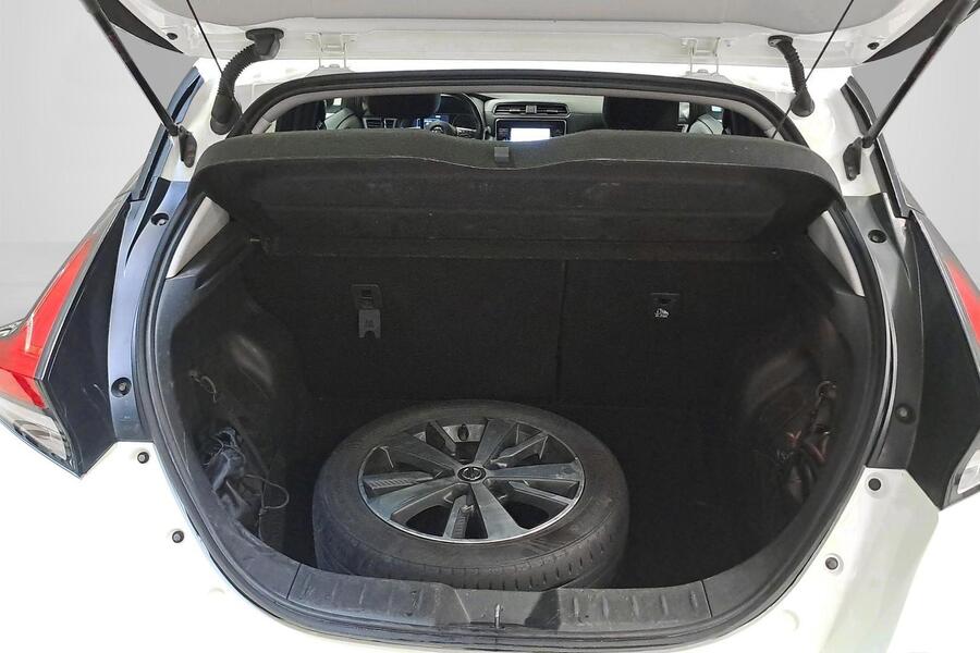 Nissan Leaf vaihtoauto