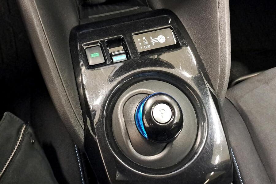 Nissan Leaf vaihtoauto