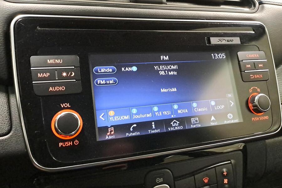 Nissan Leaf vaihtoauto