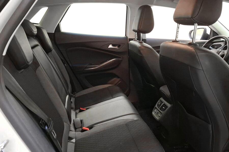 Opel Grandland X vaihtoauto