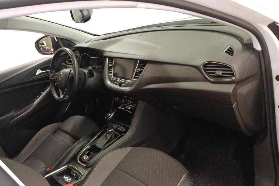 Opel Grandland X vaihtoauto