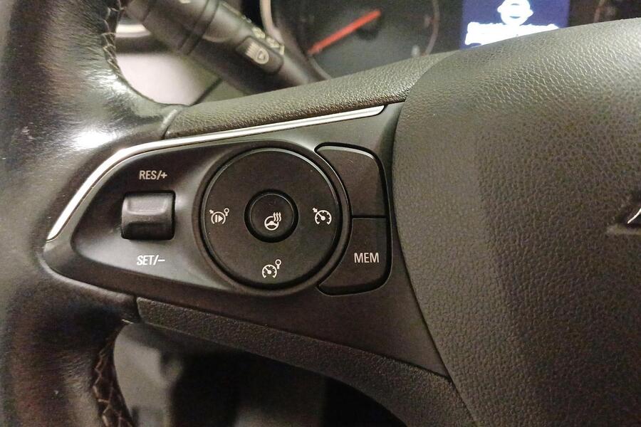 Opel Grandland X vaihtoauto