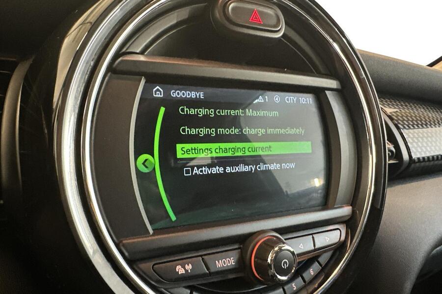 Mini Hatchback vaihtoauto