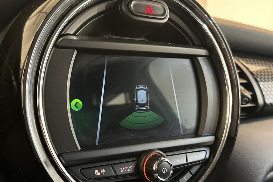 Mini Hatchback vaihtoauto