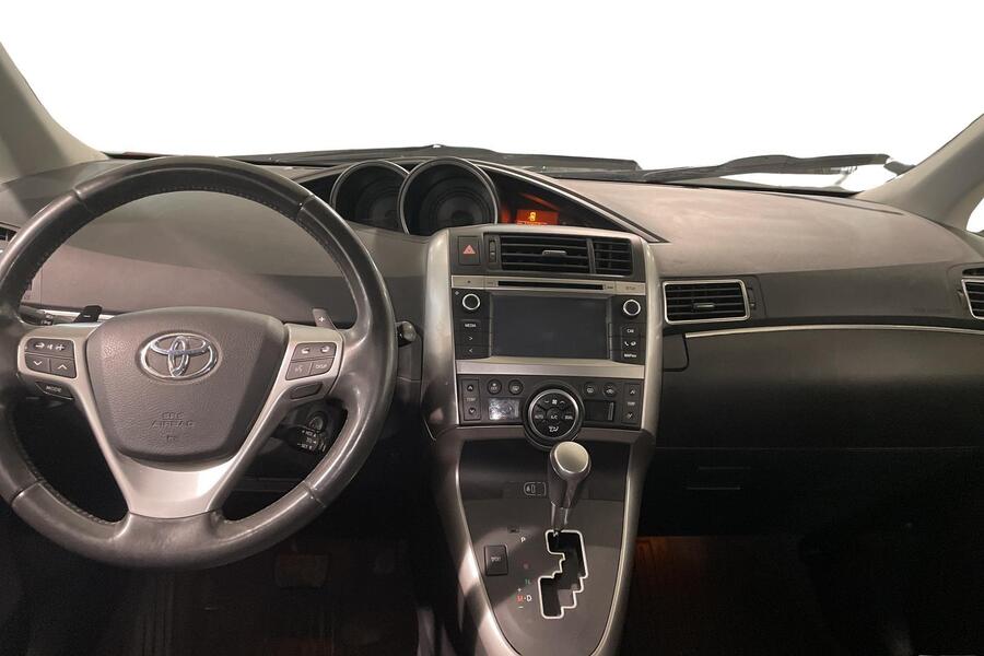 Toyota Verso vaihtoauto