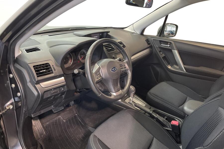 Subaru Forester vaihtoauto