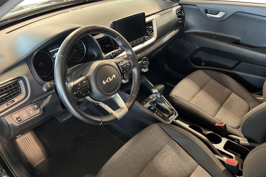 Kia Stonic vaihtoauto