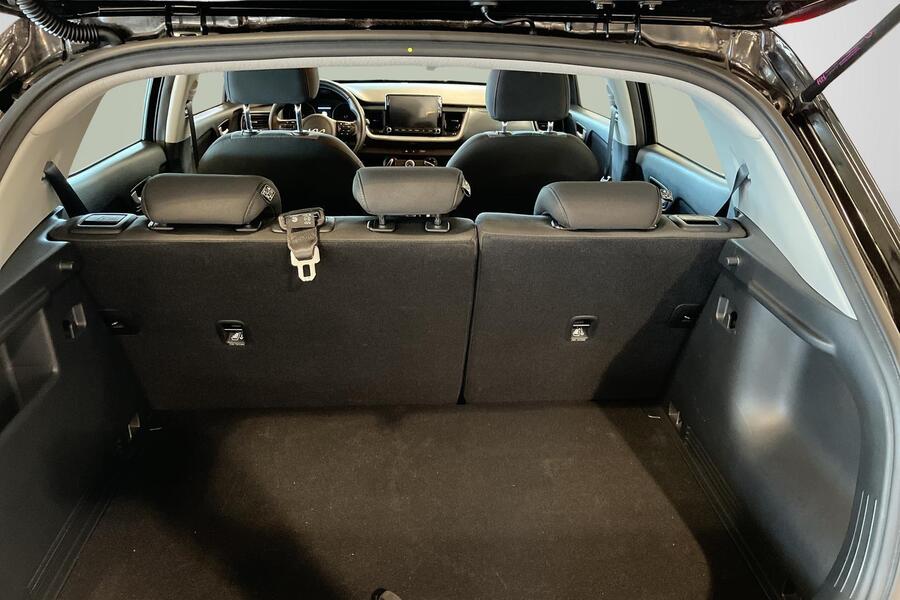 Kia Stonic vaihtoauto