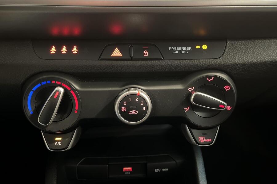 Kia Stonic vaihtoauto