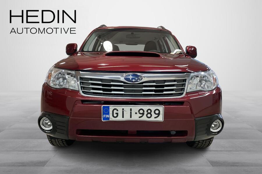 Subaru Forester vaihtoauto