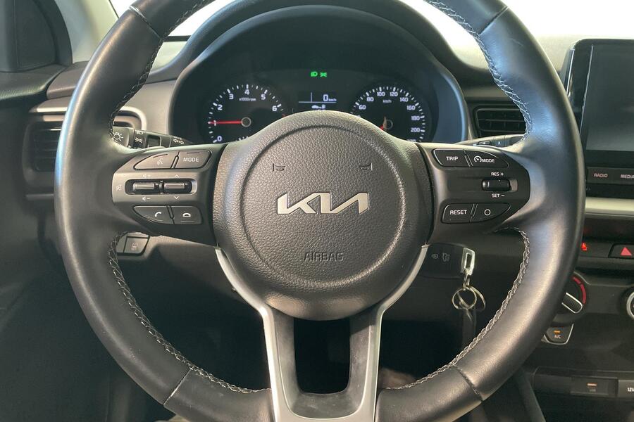 Kia Stonic vaihtoauto