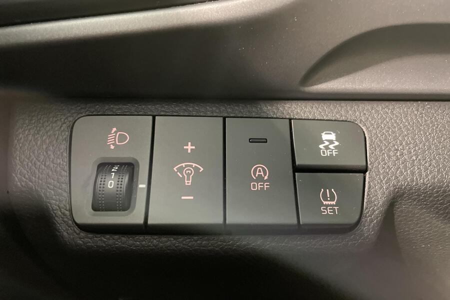 Kia Stonic vaihtoauto