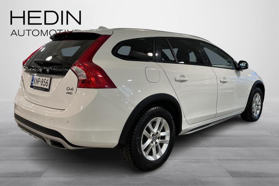 Volvo V60 Cross Country vaihtoauto