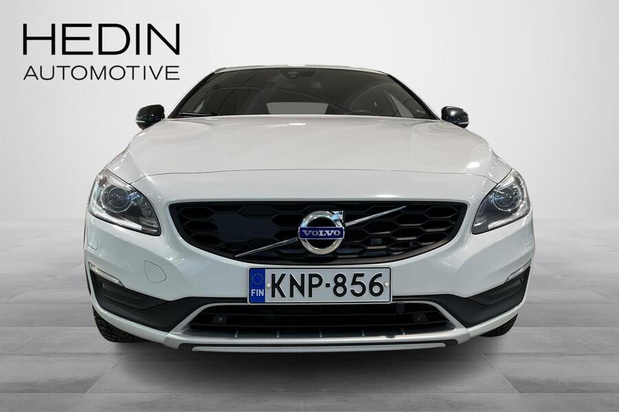 Volvo V60 Cross Country vaihtoauto