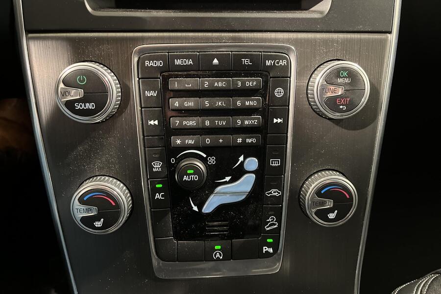 Volvo V60 Cross Country vaihtoauto