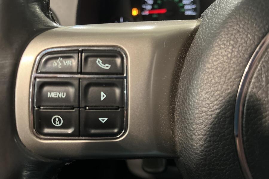 Jeep Compass vaihtoauto