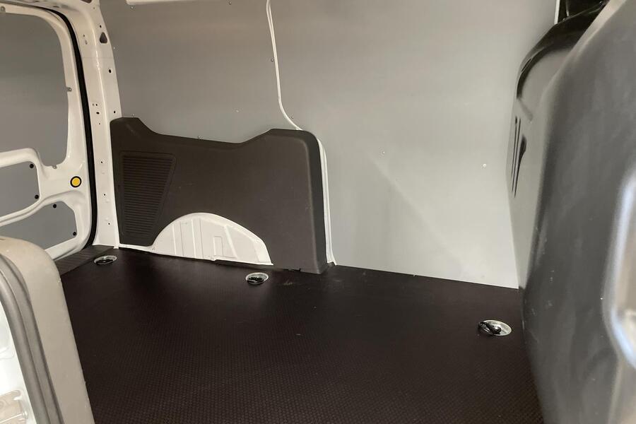 Ford Transit Connect vaihtoauto