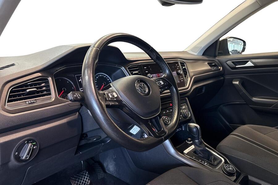 Volkswagen T-Roc vaihtoauto