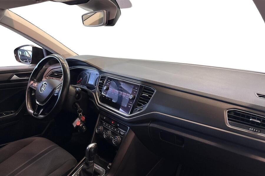 Volkswagen T-Roc vaihtoauto