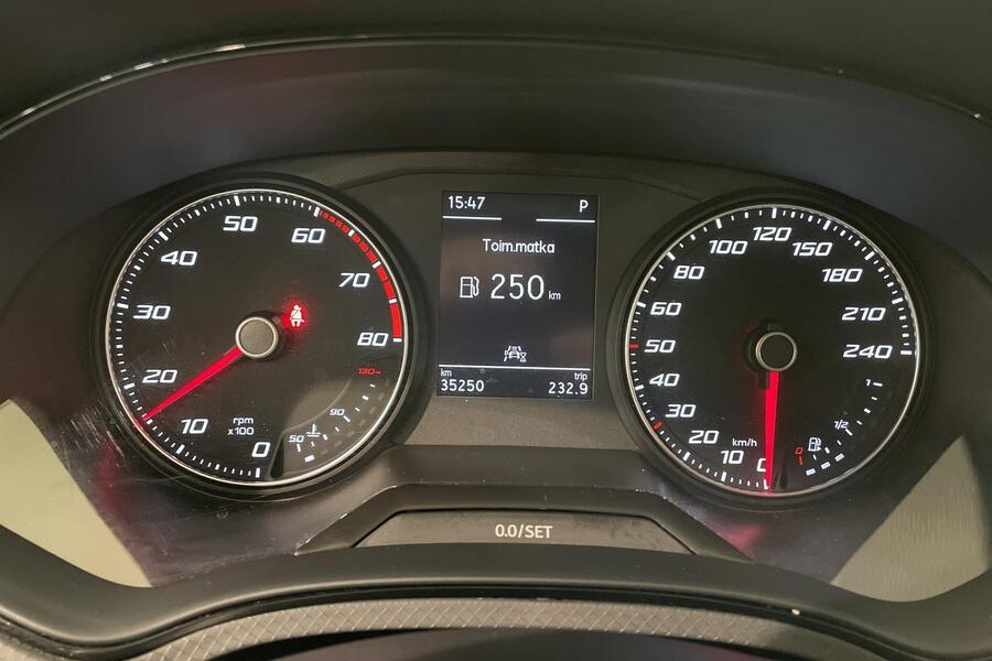 SEAT Arona vaihtoauto