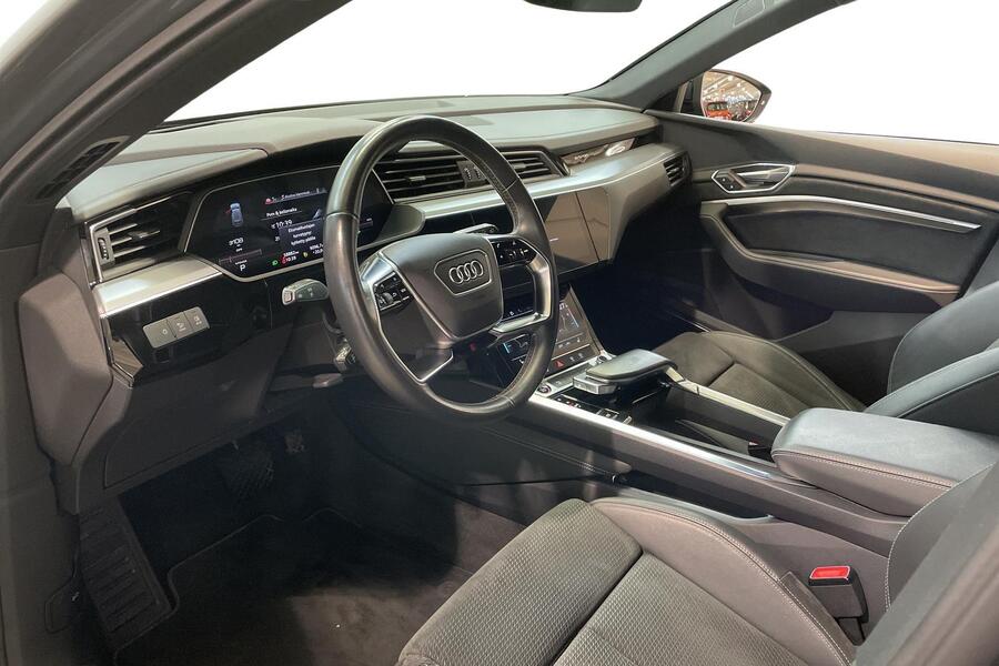 Audi e-tron vaihtoauto