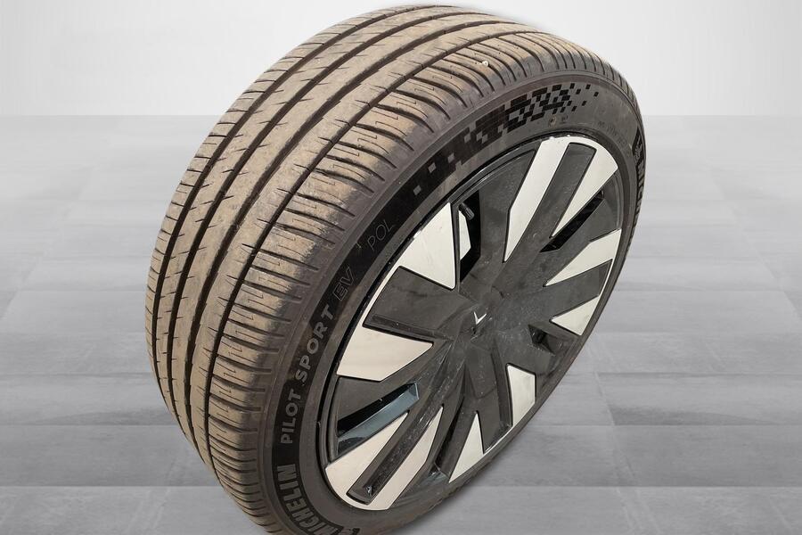 Polestar 4 vaihtoauto