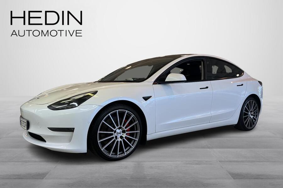 Tesla Model 3 vaihtoauto