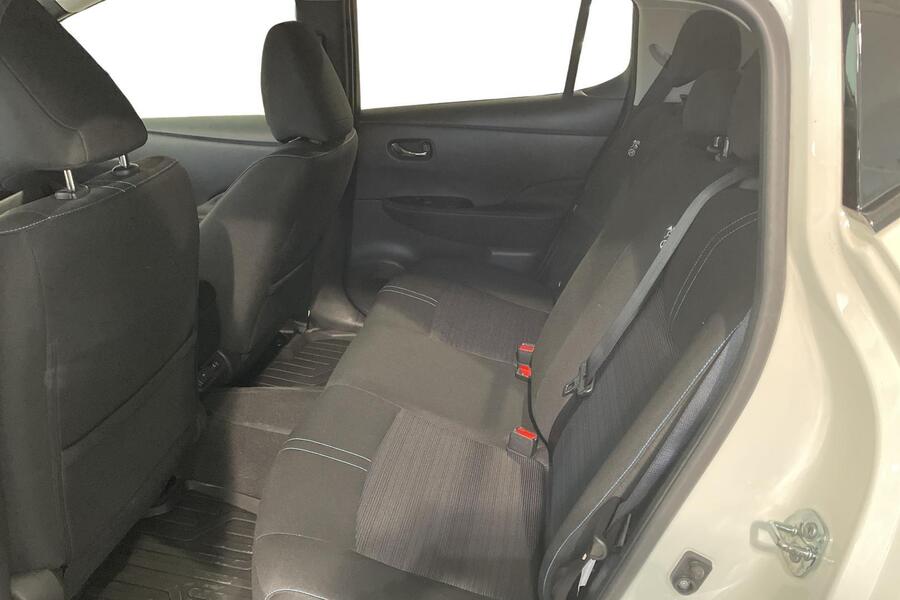 Nissan Leaf vaihtoauto