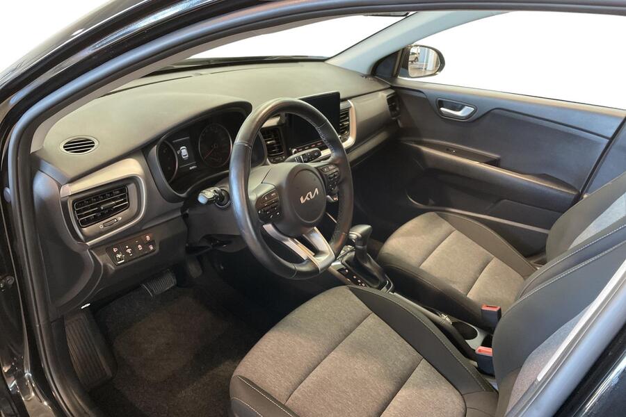 Kia Stonic vaihtoauto