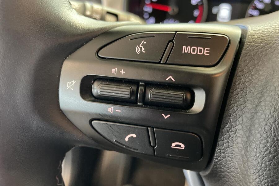 Kia Stonic vaihtoauto