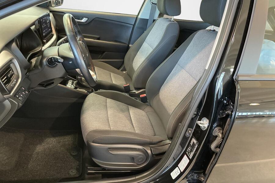 Kia Stonic vaihtoauto