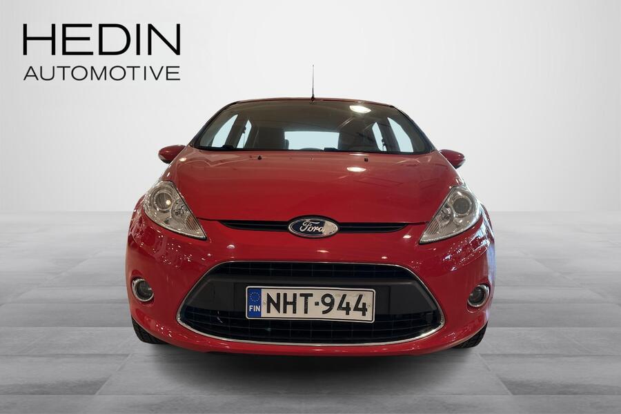 Ford Fiesta vaihtoauto