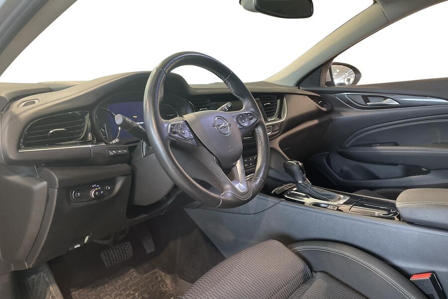 Opel Insignia vaihtoauto