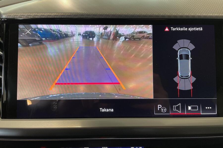 Audi Q4 e-tron vaihtoauto