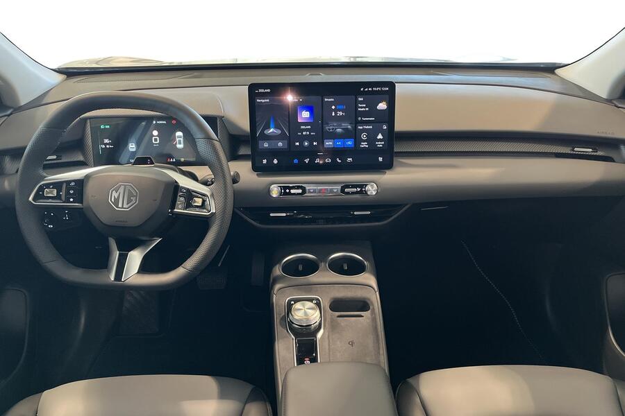 MG MGS5 EV vaihtoauto