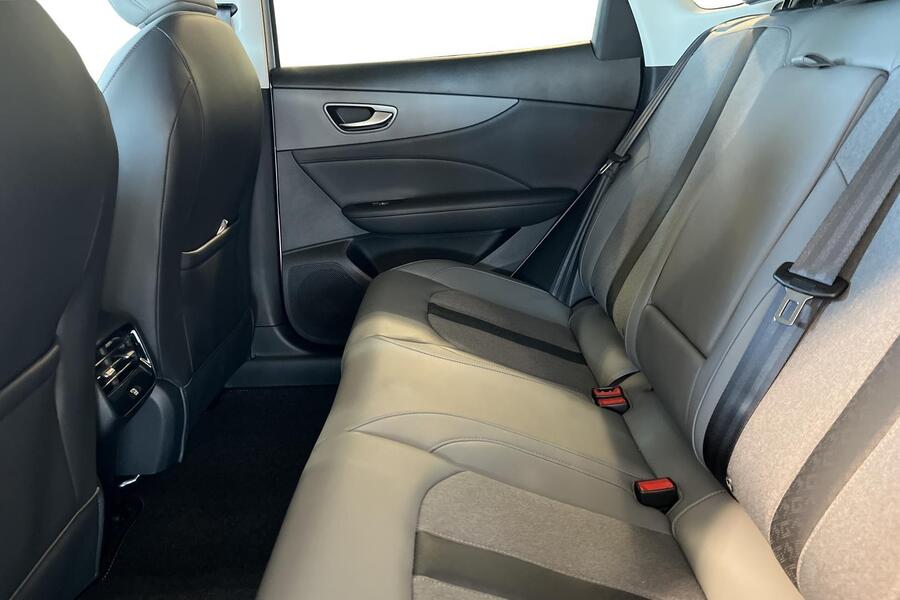 MG MGS5 EV vaihtoauto