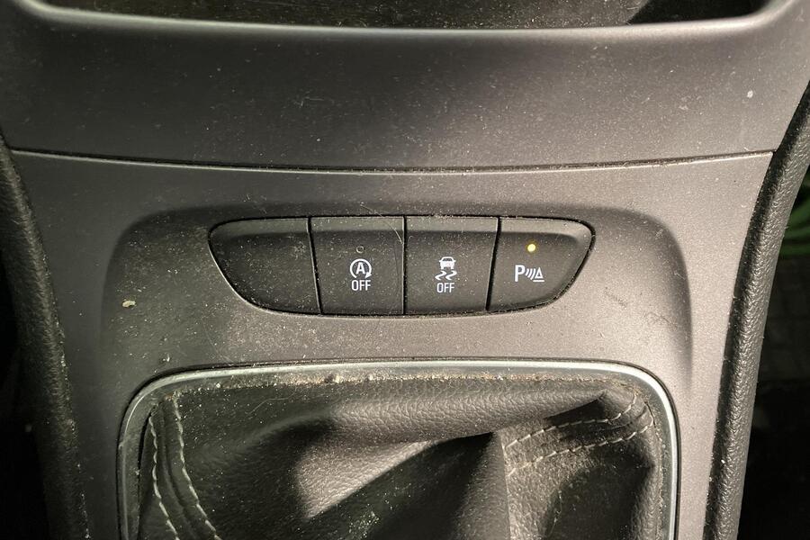 Opel Astra vaihtoauto