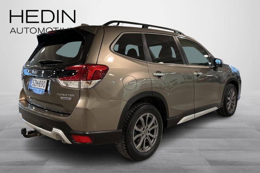 Subaru Forester vaihtoauto