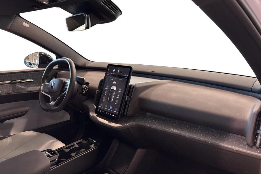 Volvo EX30 vaihtoauto