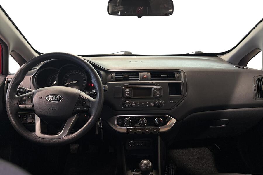 Kia Rio vaihtoauto