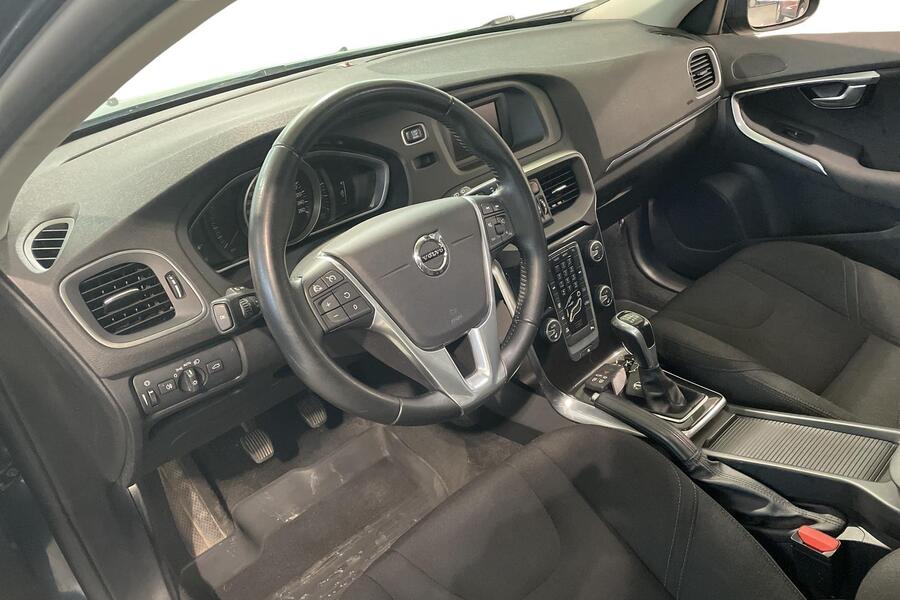 Volvo V40 vaihtoauto