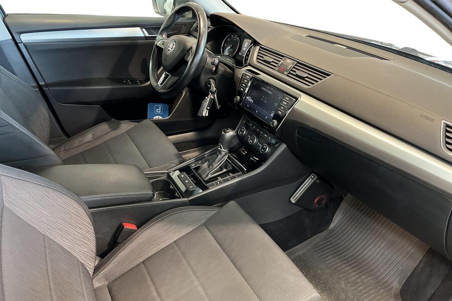 Skoda Superb vaihtoauto