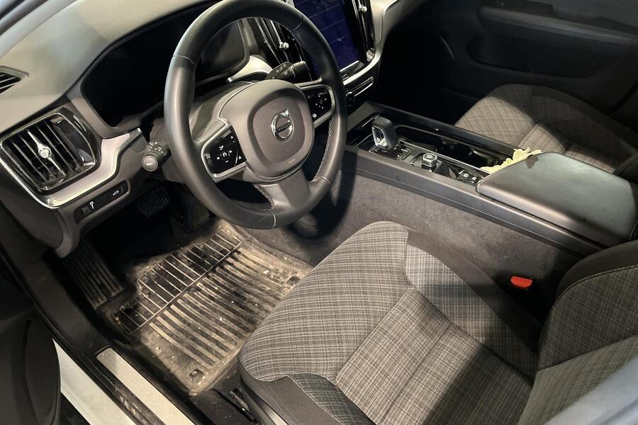 Volvo V60 Cross Country vaihtoauto