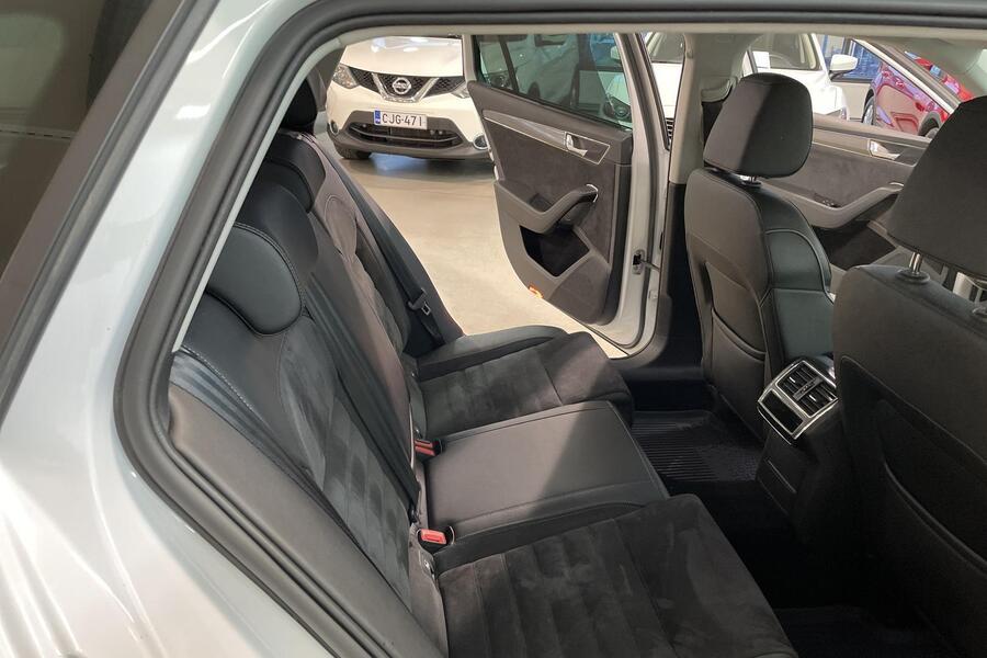 Skoda Superb vaihtoauto