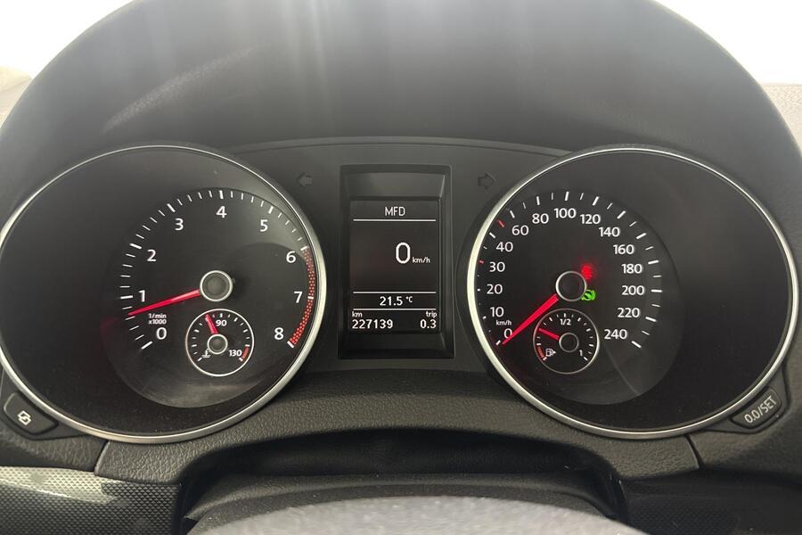 Volkswagen Golf vaihtoauto