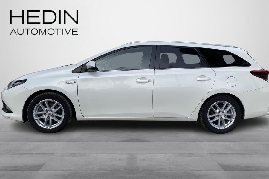 Toyota Auris vaihtoauto