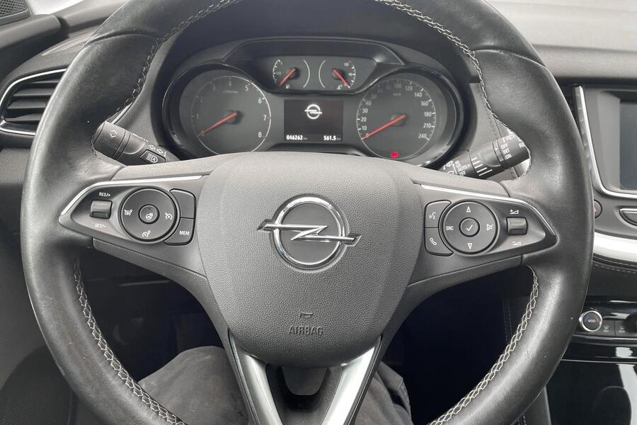 Opel Grandland X vaihtoauto