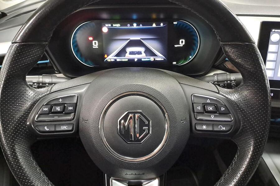 MG MG5 vaihtoauto